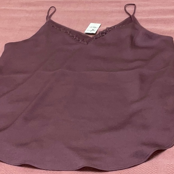 NWT Express women’s plum colored spaghetti strap sleeveless blouse, Size S - Picture 4 of 8